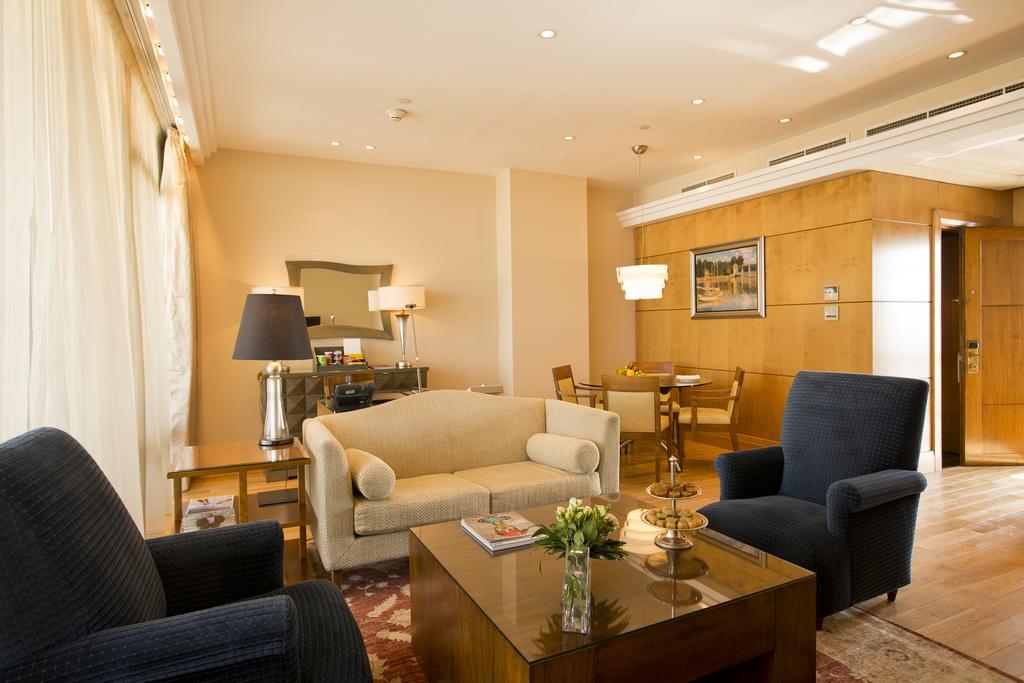 Phoenicia Residence Beirut Esterno foto